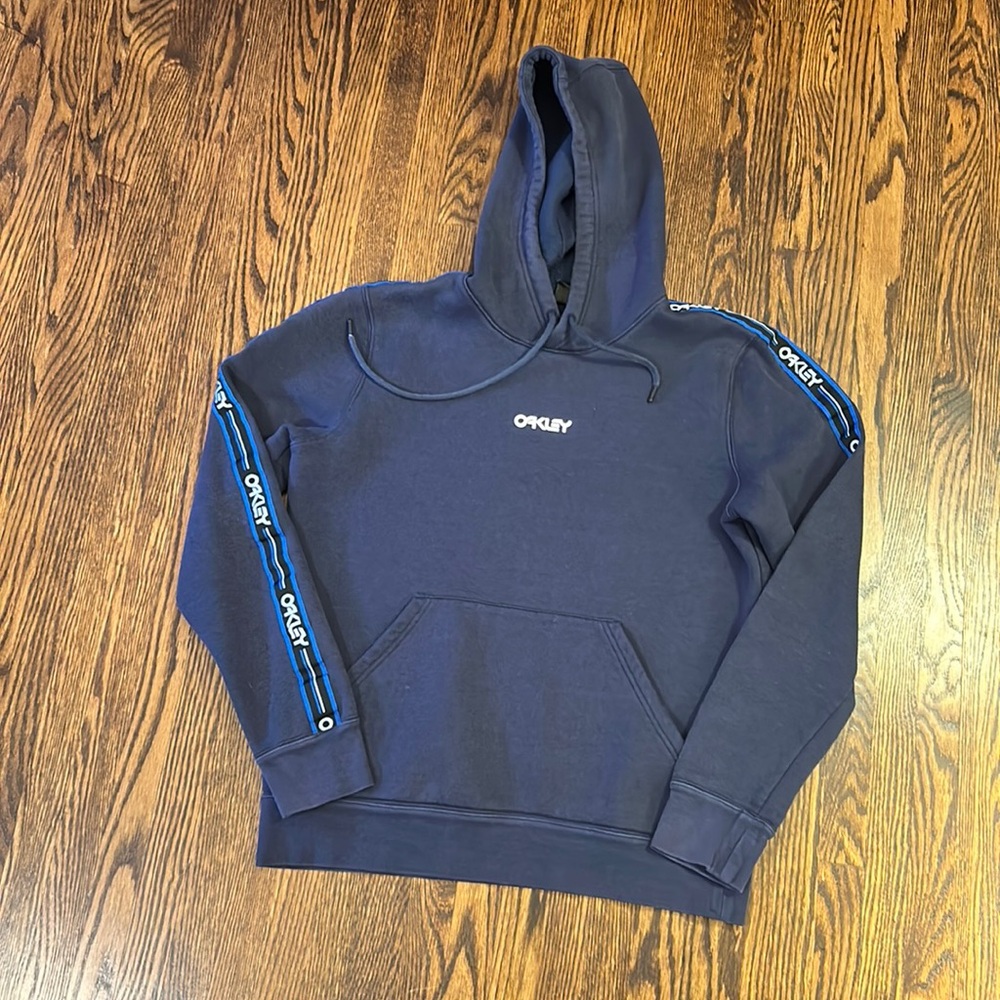 Oakley Hoodie
